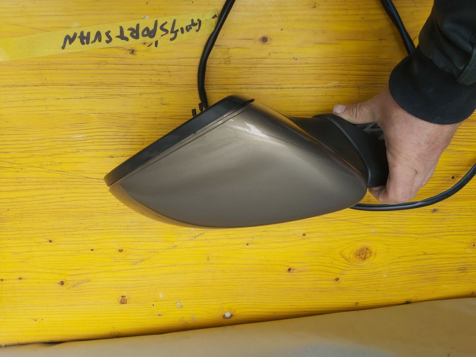 Огледало дясно фолксваген спортсван Голф Vw Sportsvan