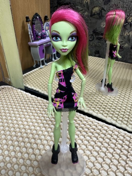 Продам куклу монстр хай!