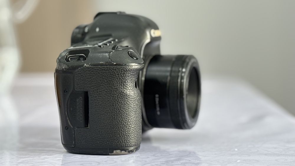 Продается фотоаппарат 5д марк 3. 5d mark3