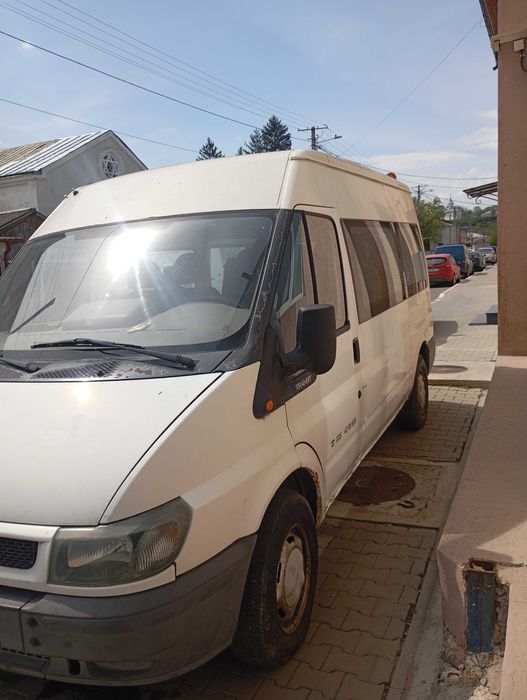 Vând Ford Transit! Motor defect!