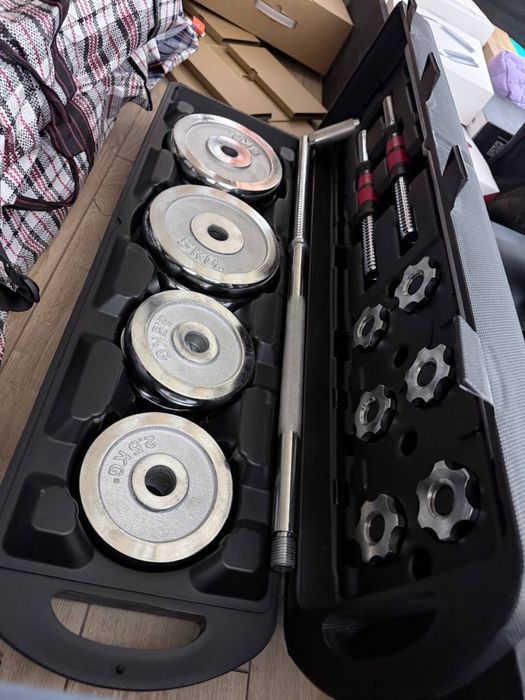 Набор гантелей новые