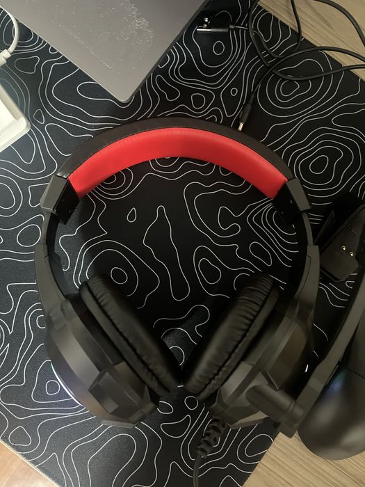 Игровые наушники