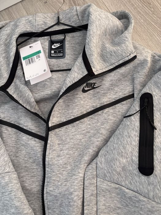 Trening nike tech gri marimea xl