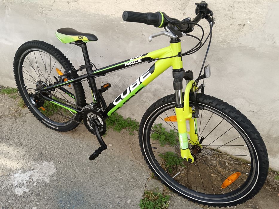 Bicicleta Cube 24"