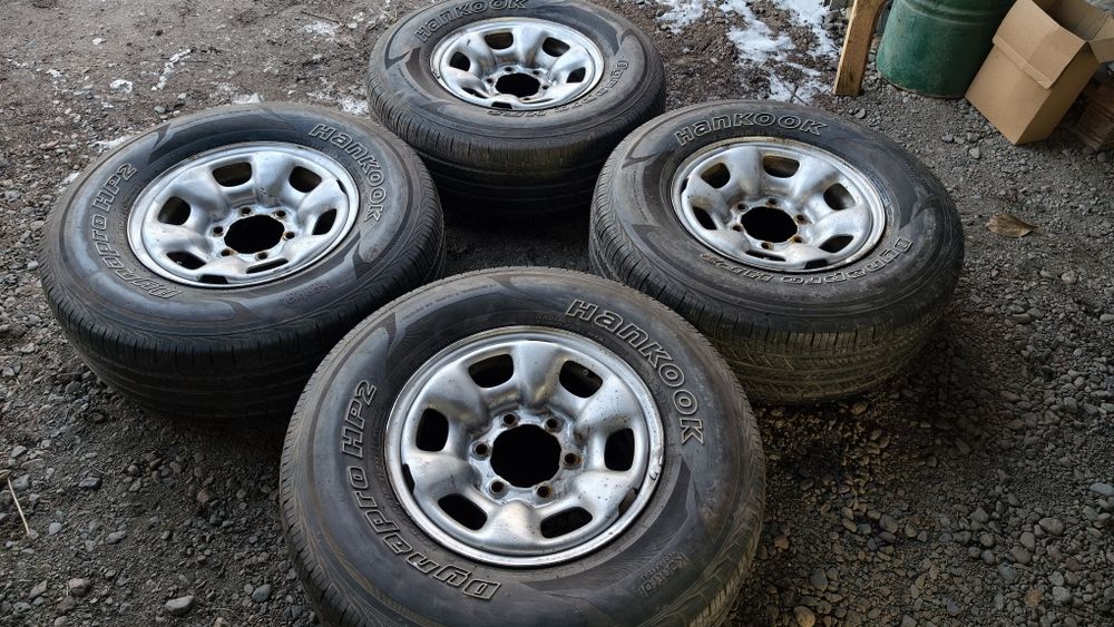 Комплект дисков R15 с шинами 255/70/15 hankook