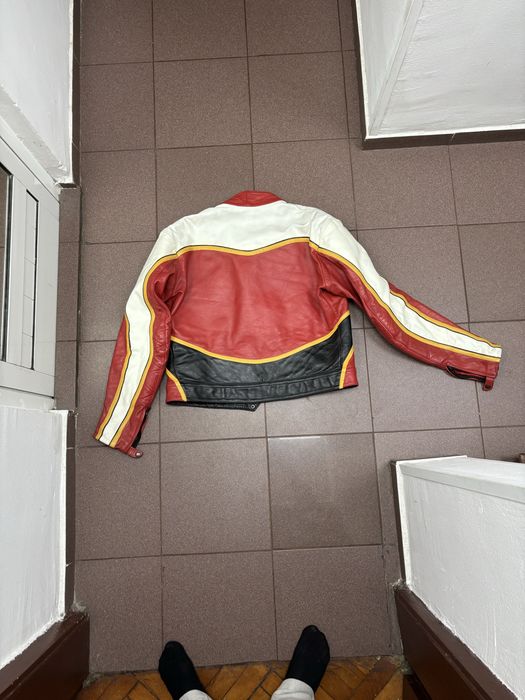 кожено яке червено моторджийско