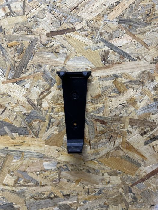 Стойки / държачи за  Parkside X20V батерии и зарядно