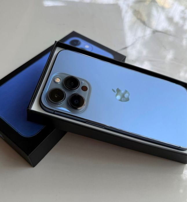 iPhone 13 PRO de 128 GB cu 100% Bateria