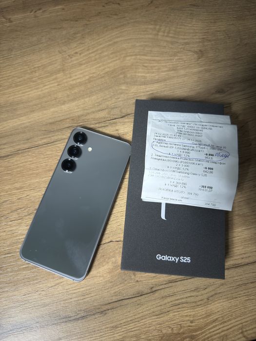 Samsung S25 Телефон
