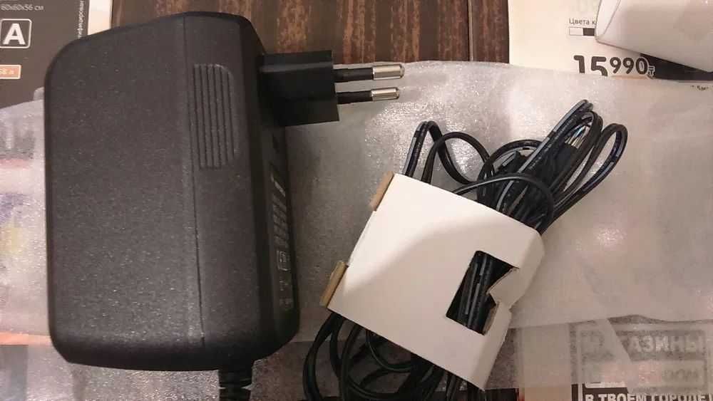 Блок питания трансформаторный 18 Вольт 900mA новый