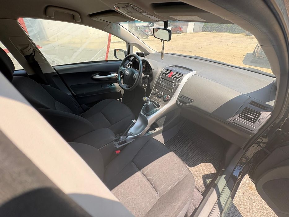 Toyota Auris 2012 avariat