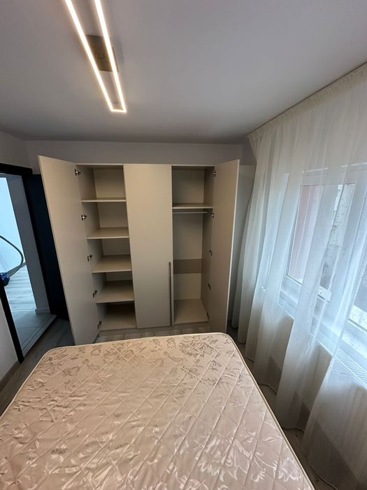 Inchiriez apartament cu 2 camere