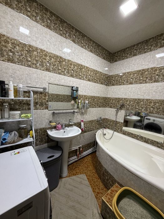 Продается своя квартира. Ттз-4, дом 24.Просьба риелторам не звонить..