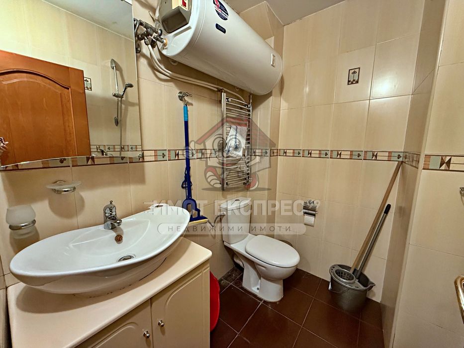 Дава се под наем Двустаен апартамент в Асеновград - 60 кв.м за 280.5 € - Снимка #12