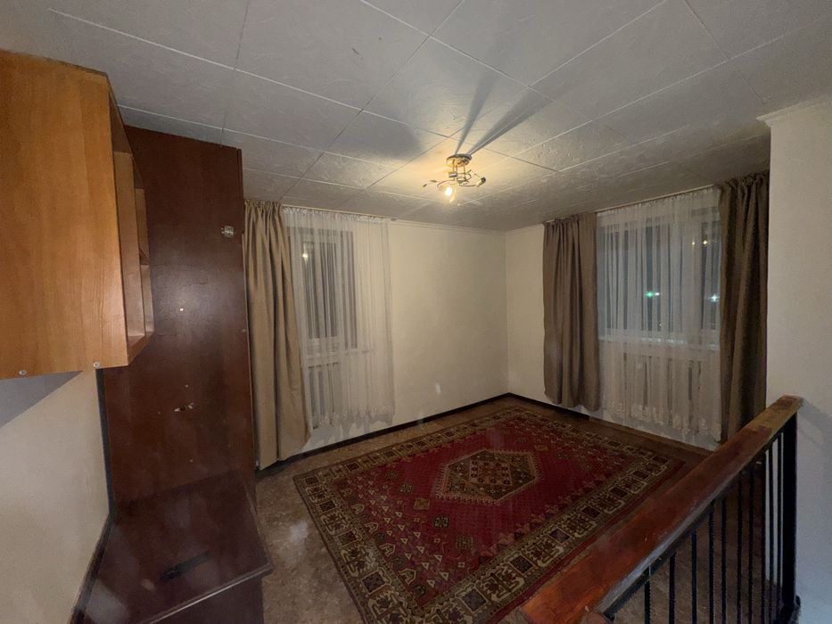 В отличном состоянии дом