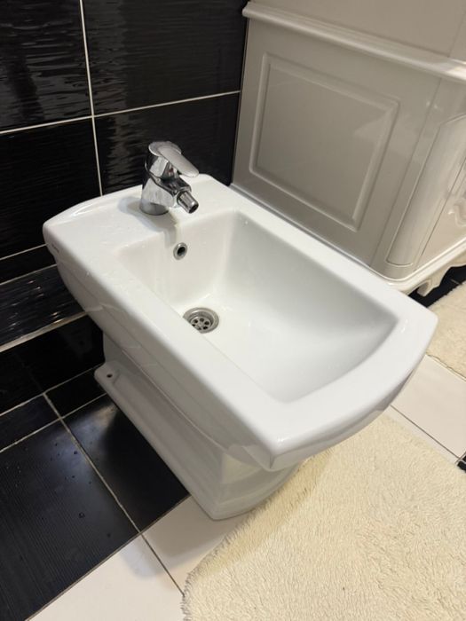 Биде со смесителем