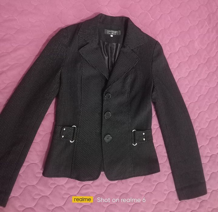 Продам женский пиджак