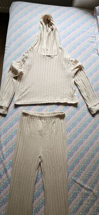 Compleu fetite 10 ani