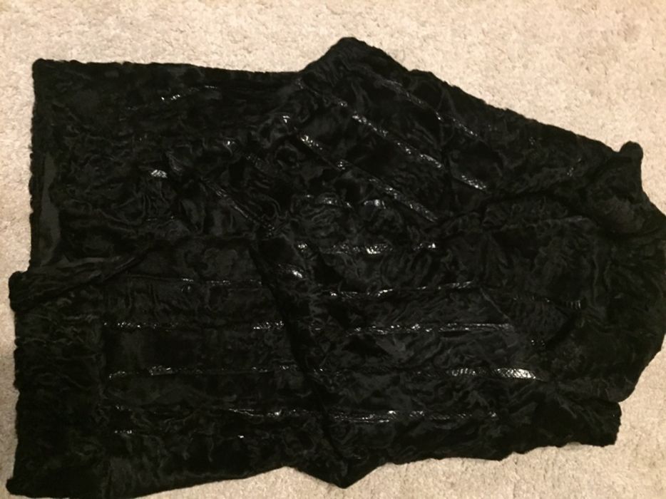 Cojoc nurca cu maneci scurte