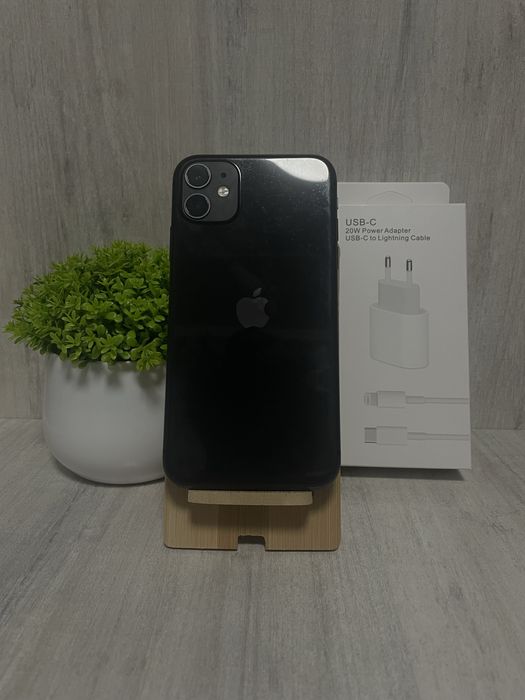 продам iphone 11 64/83%