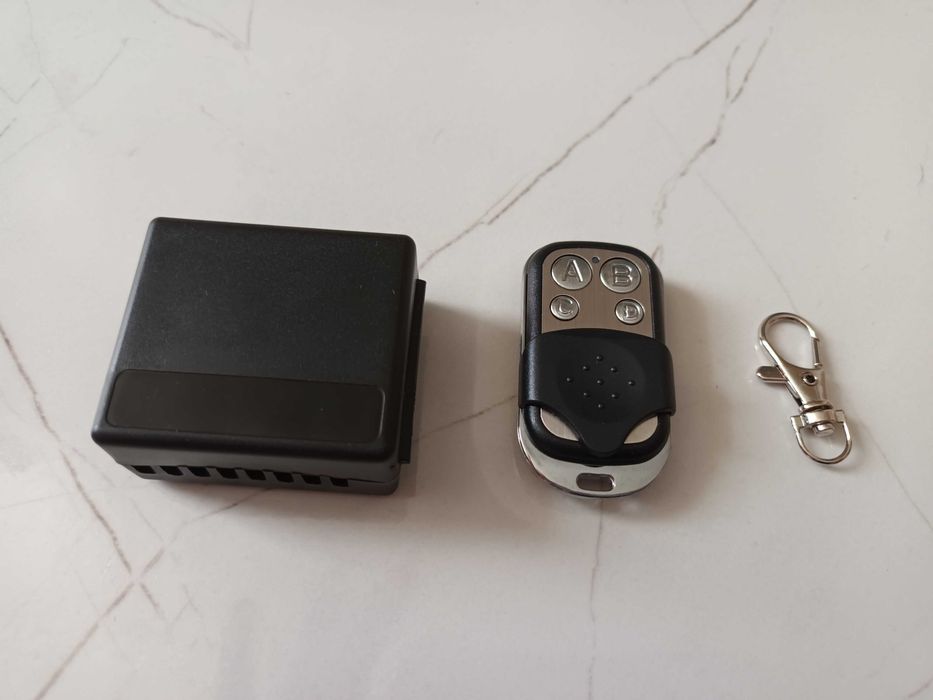 Двуканално реле 12V - 220V + дистанционно управление, модул