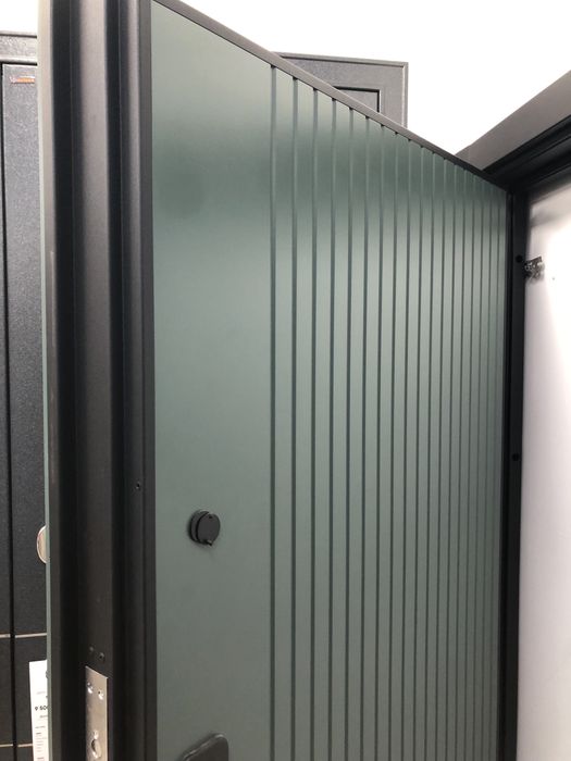 Булдорс! Российские входные двери!