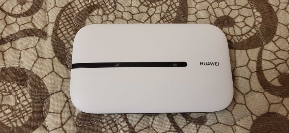 HUAWEI 4G WiFi Modem E5576  150 MBs liber de retea