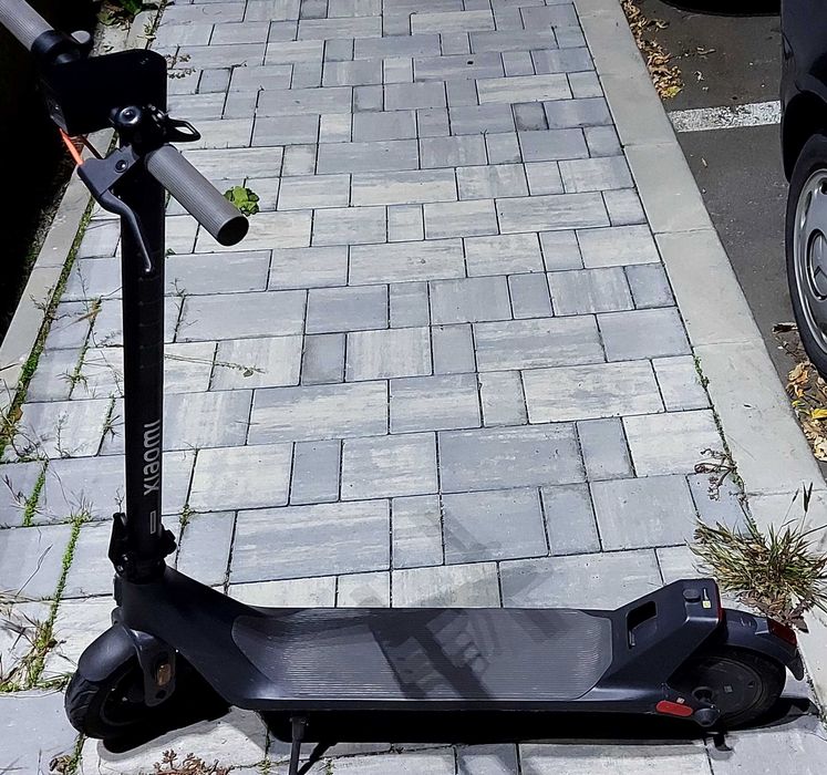 Trotinetă  Xiaomi Lite 4