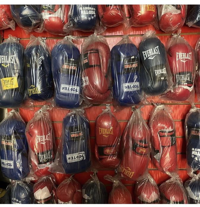 Перчатки бокс