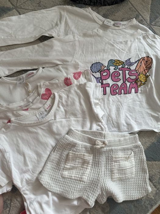 Zara 3-4 года футболки для девочки