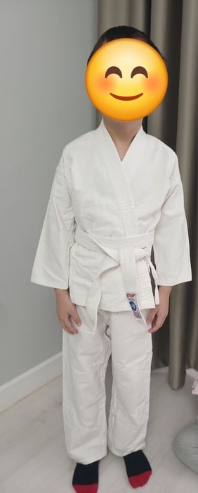 Продам кимоно для каратэ