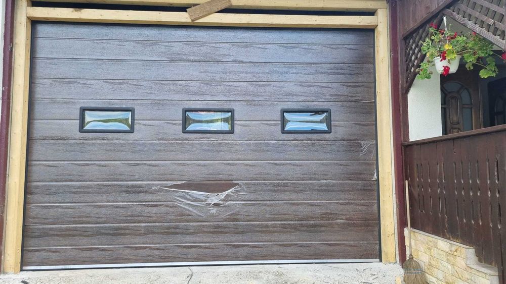 Uși de garaj Automate