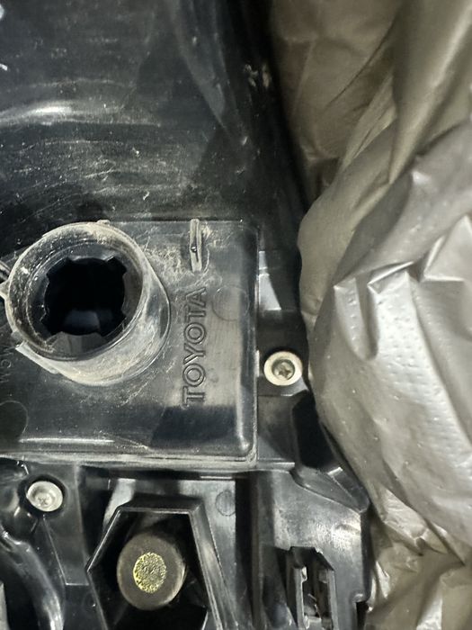 Camry 70 SE LE фонарь