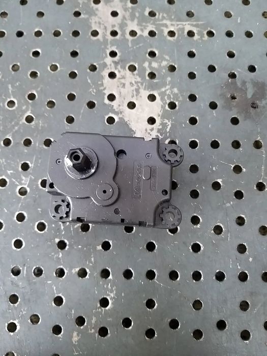 Motoras clapeta aeroterma opel zafira e life a21201700 had36001a