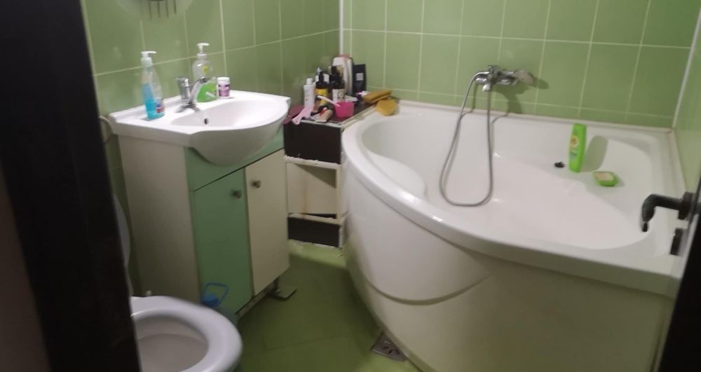 Vând apartament 52 metri utili