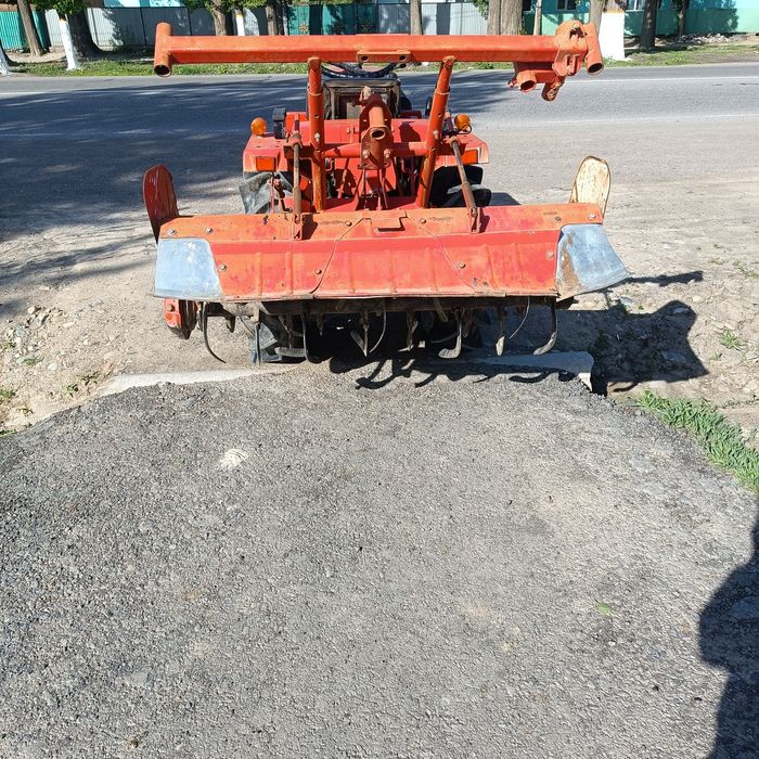 Продам японский мини трактор
