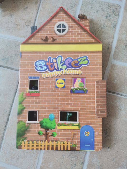 Албуми стикита..