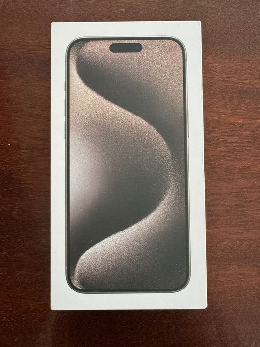 iPhone 15 Pro Max 256g 100 yomks