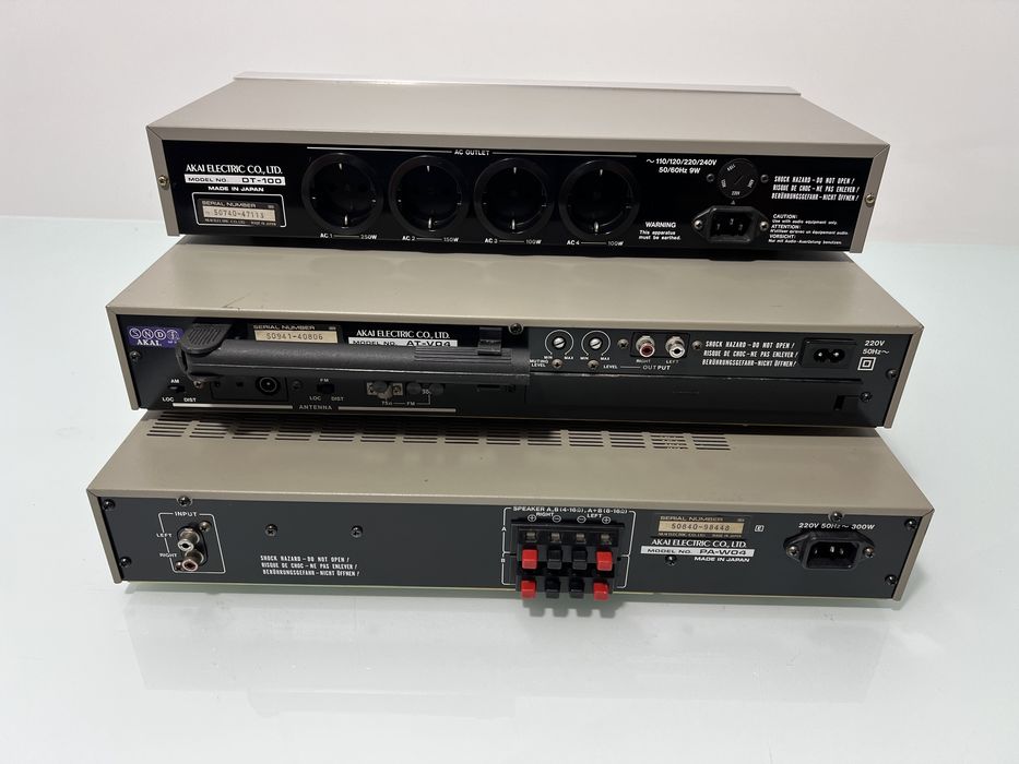 Amplificator AKAI PA-W04, Audio-Timer Akai DT-100, Tuner Akai AT-V04
