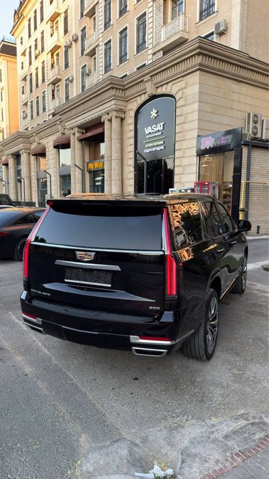 Cadillac Escalade Premium Luxury