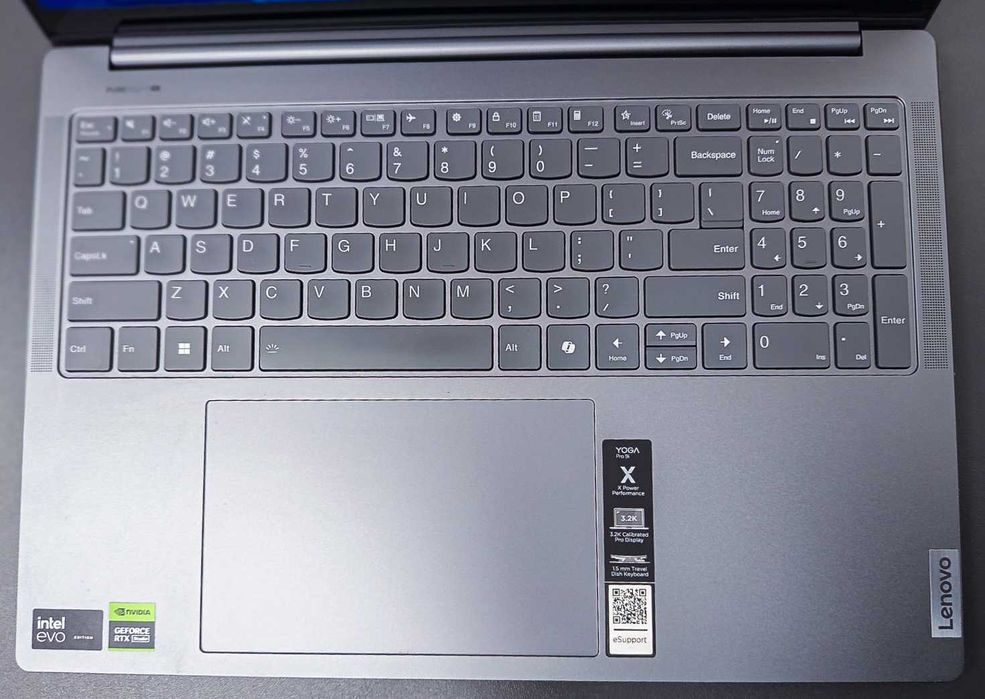 Lenovo Yoga Pro 9 16IMH9 – 16″ Mini LED, Ultra 9 185H, 32GB, RTX 4060