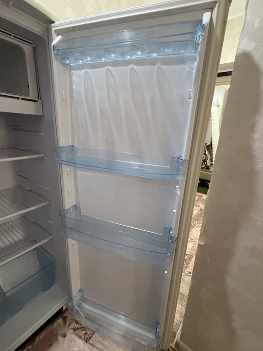 Холодильник б/у в хорошем качестве