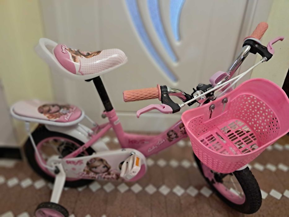 Bicicletă pentru fetițe. Baby Fort