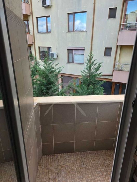 Дава се под наем Етаж от къща в Пловдив, Мараша - 90 кв.м за 648.21 € - Снимка #4