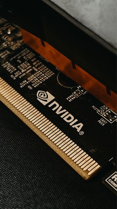 Видеокарта GTX 950