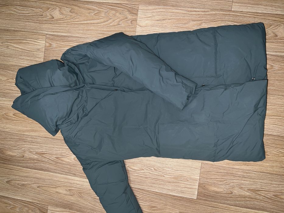 Продам женскую куртку