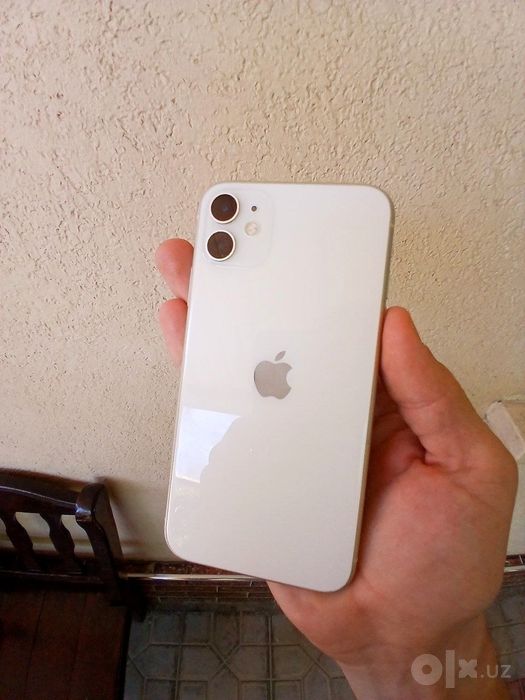iPhone 11   64GB