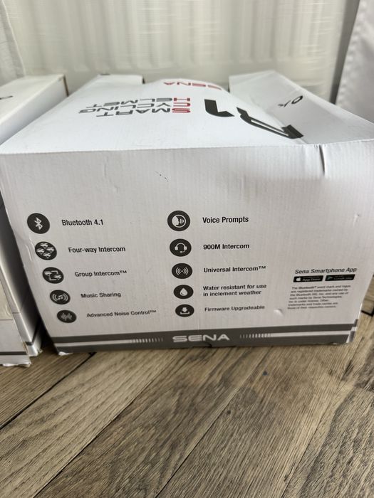 Vand 2 casti pentru biciclete Sena R1 si R1 Evo noi