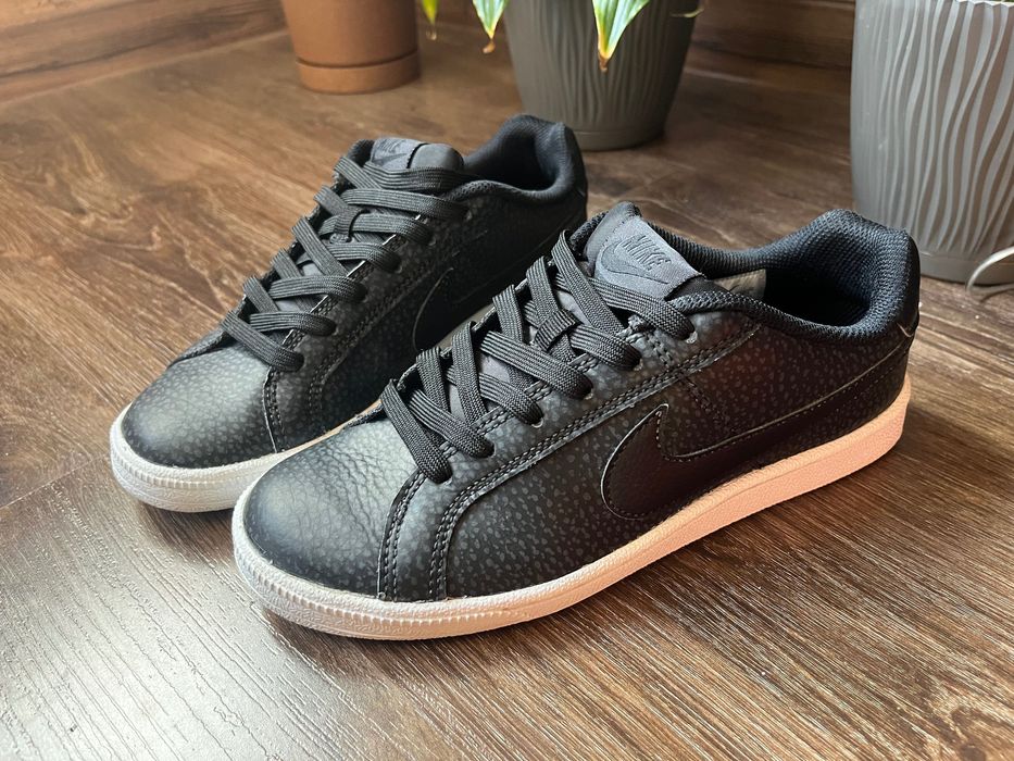 Маратонки Nike court royale prem