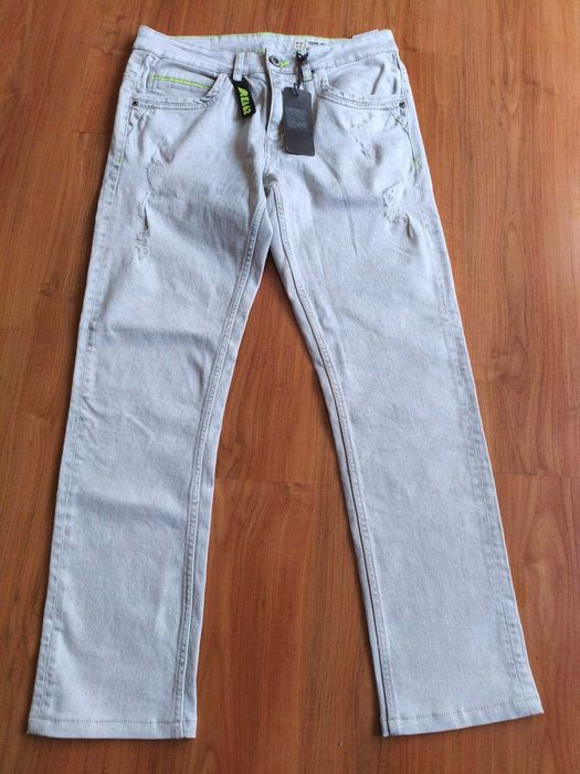 Нови мъжки дънки DENIM 1982
